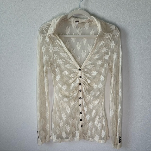 FREE PEOPLE Flower Fields Sheer Button-Front Shirt - Beige - Sz M - Picture 2 of 9